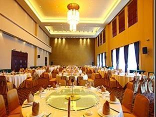 Qingdao Golden Mountain Resort Hotel Экстерьер фото